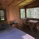 Tahkuna Tree-house Semesterbostad Malvaste