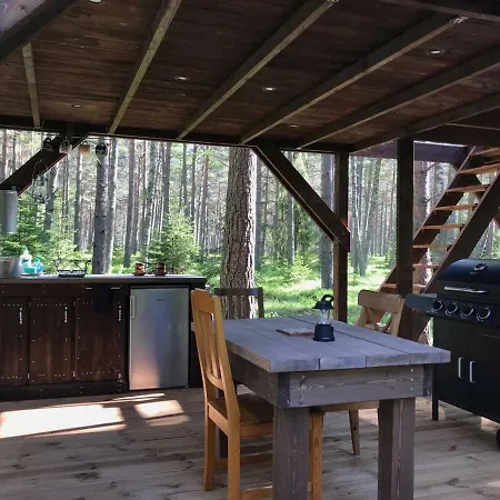 別荘 Tahkuna Tree-house *