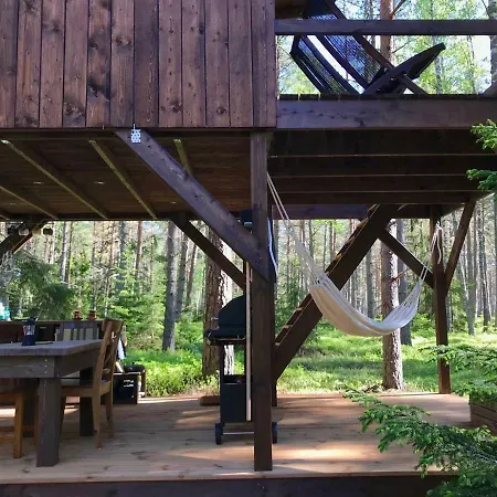 Tahkuna Tree-house *