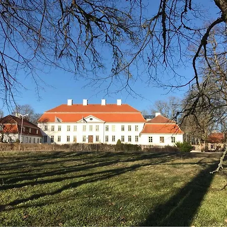 Tahkuna Tree-house Дом отдыха *