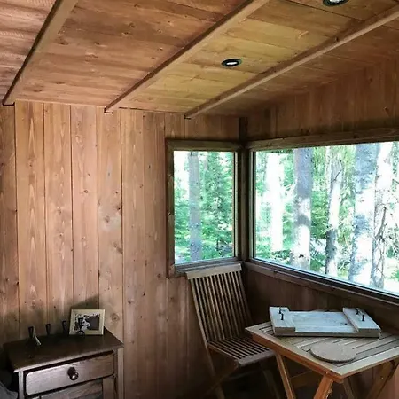 Tahkuna Tree-house * Malvaste