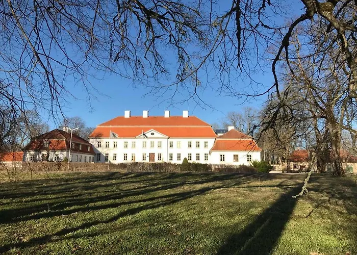 Tahkuna Tree-house Дом отдыха *