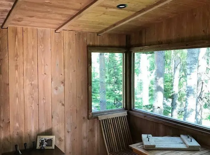 Tahkuna Tree-house * Malvaste